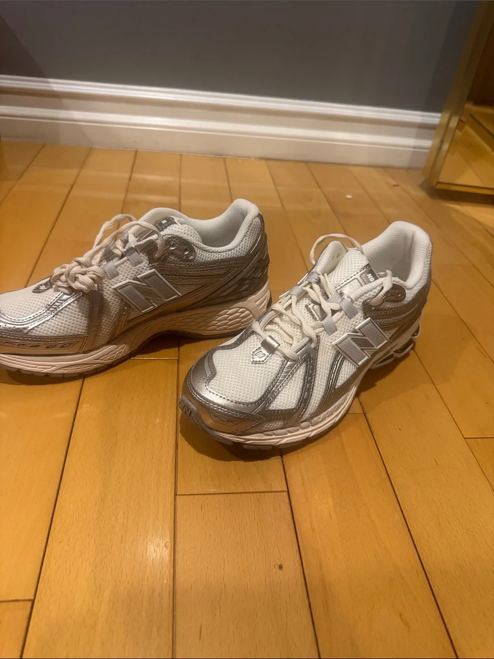 New Balance 1906R